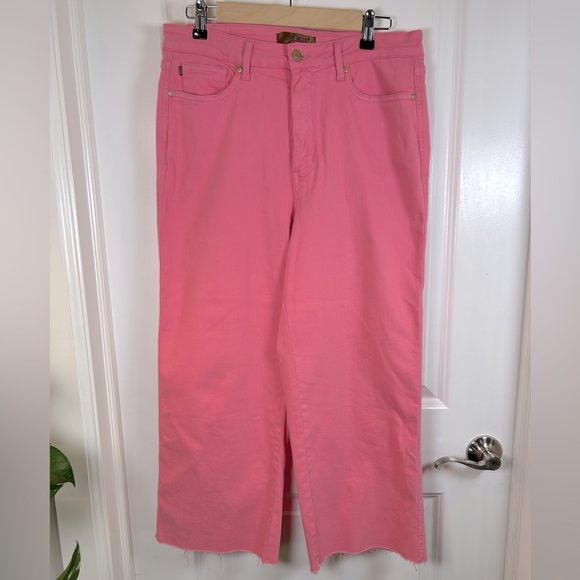 Judy Blue Pink HIGH RISE CONTROL TOP WIDE LEG CROP JEANS Size 13/31 JB88822 - Picture 2 of 10